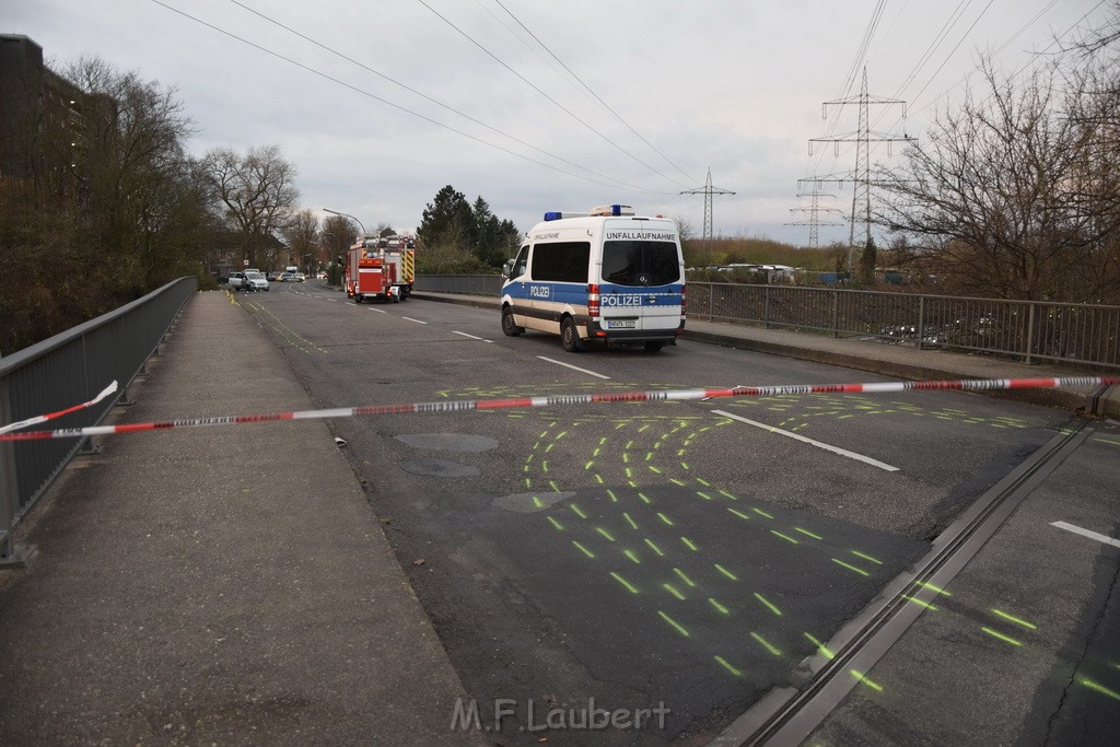 VU Schlaegerei Schiesserei Koeln Porz Gremberghoven Ratherstr P53.JPG - Miklos Laubert